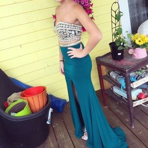 Madison James green prom dress